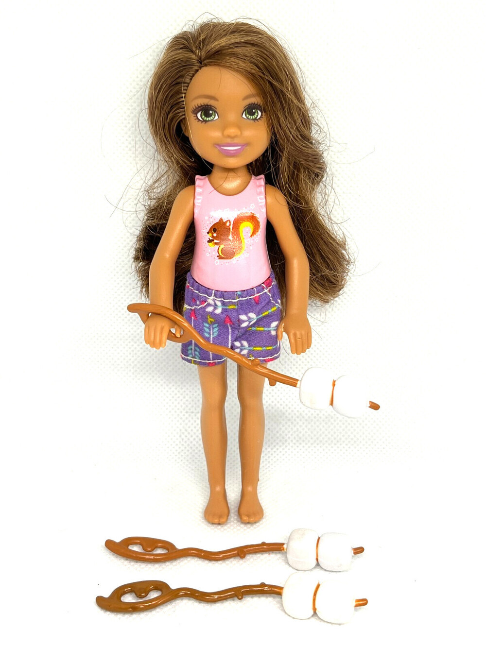 Barbie - Chelsea Doll - Camping Fun - Comes with 3 Sticks with Marshmallows